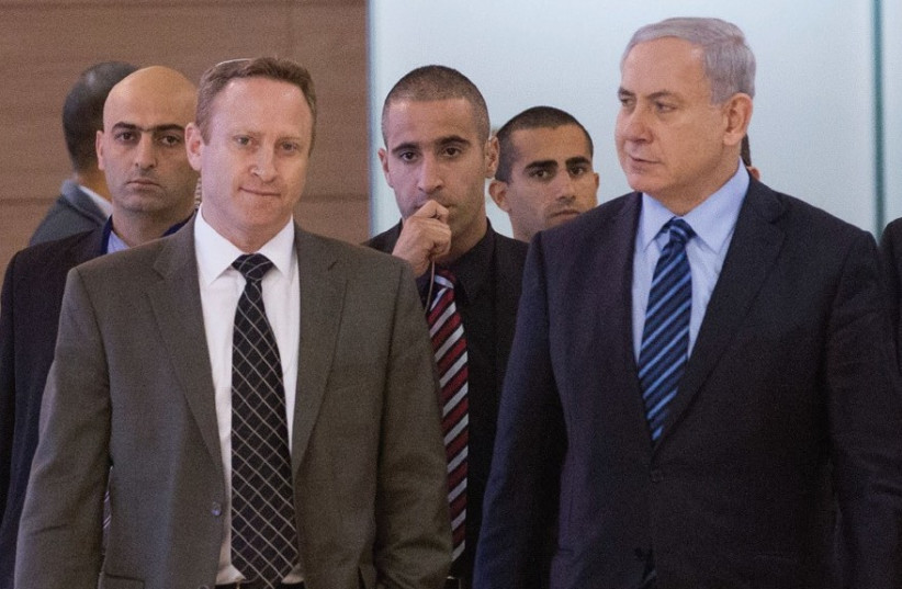 Ari Harow, top Netanyahu aide, convicted in plea deal