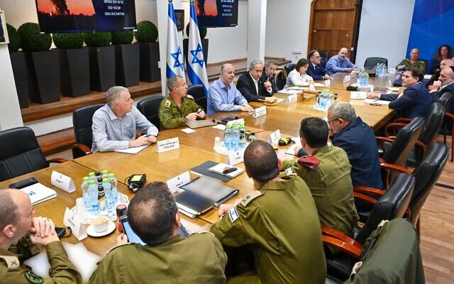 Most Israelis unsatisfied with war cabinet