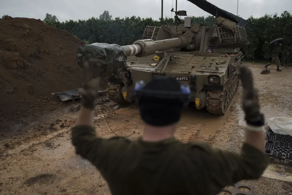 Israel and Lebanon are prepping for a war neither wants, AP