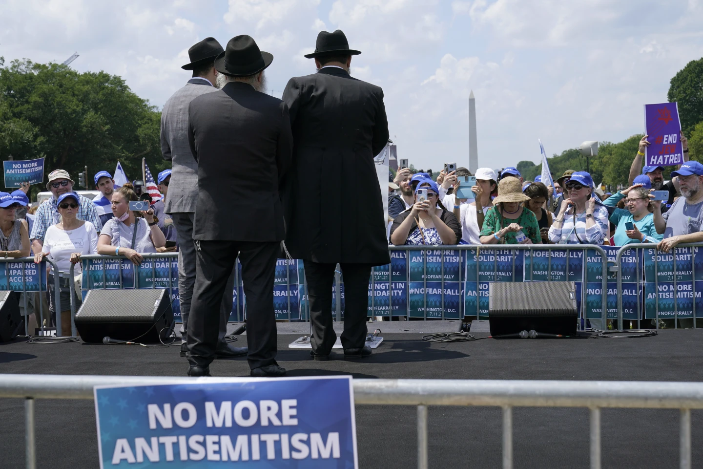 Nearly two-thirds of U.S. Jews feel less secure than a year ago