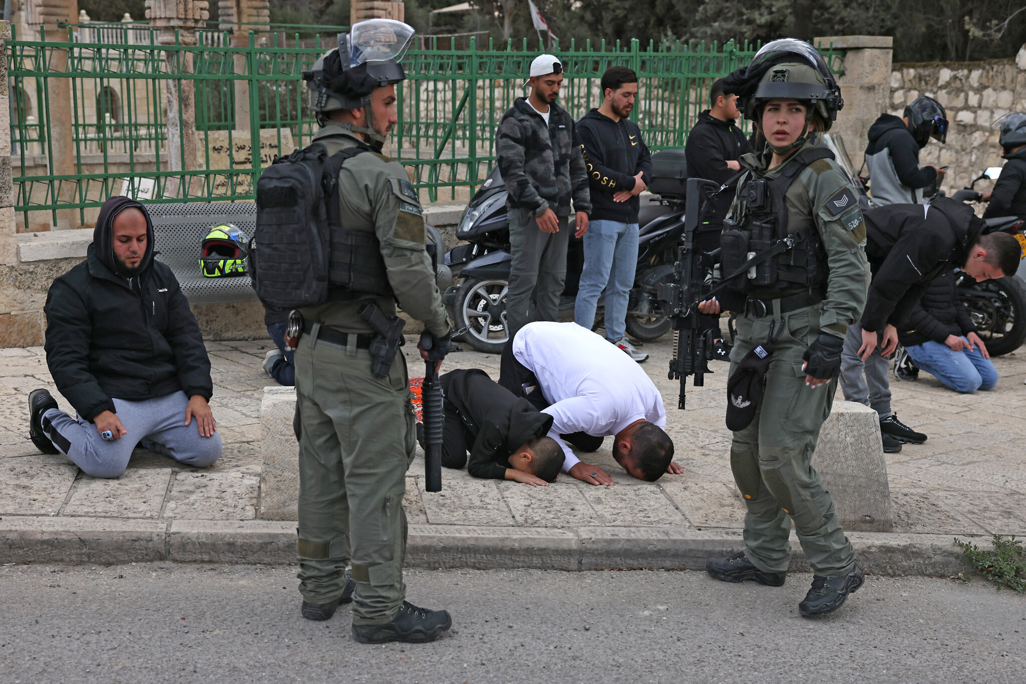 Israeli minister defends police shooting dead Palestinian boy in E. Jerusalem